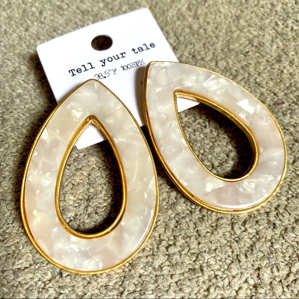 NWT Bezeled Enamel Teardrop Earrings